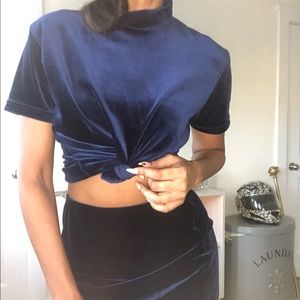 Blue velvet vintage 2 piece set 💙